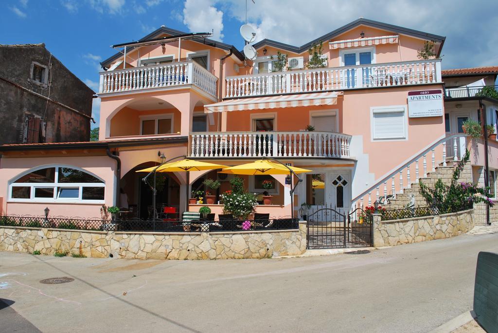 Apartments Maria Poreč Exterior foto